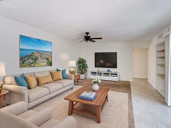 2811 Glen Canyon Circle, Spring Valley CA 91977