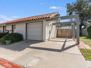 2811 Glen Canyon Circle