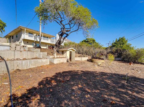 3985 La Cresta Dr, San Diego CA 92107