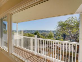 3985 La Cresta Dr, San Diego CA 92107