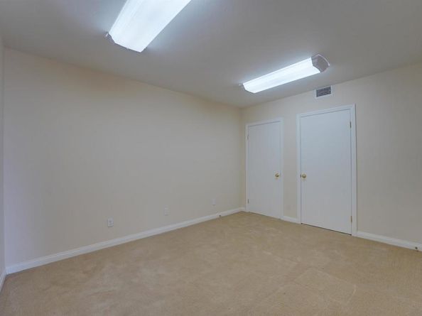 3985 La Cresta Dr, San Diego CA 92107