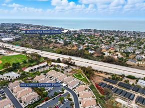 394 Carmel Creeper Pl, Encinitas CA 92024