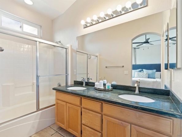 394 Carmel Creeper Pl, Encinitas CA 92024