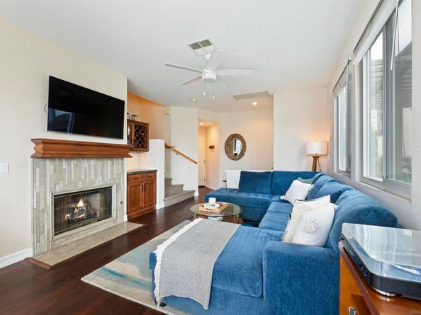 394 Carmel Creeper Pl, Encinitas CA 92024