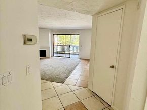 1020 E Washington Ave 94, Escondido CA 92025