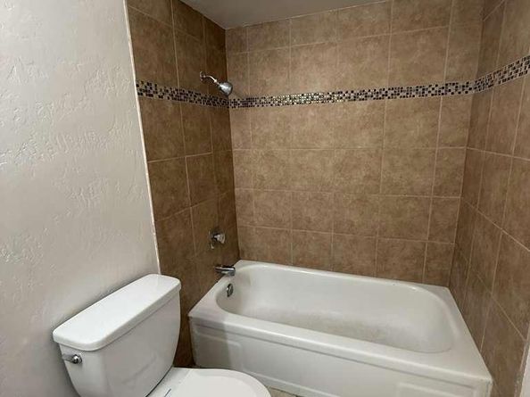 1020 E Washington Ave 94, Escondido CA 92025