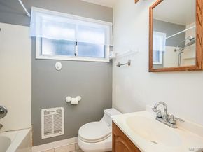 4150 Taos Dr, San Diego CA 92117