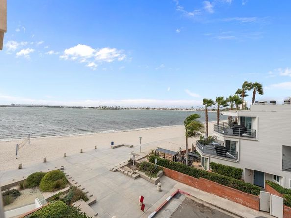 4007 Everts St 3G, San Diego CA 92109