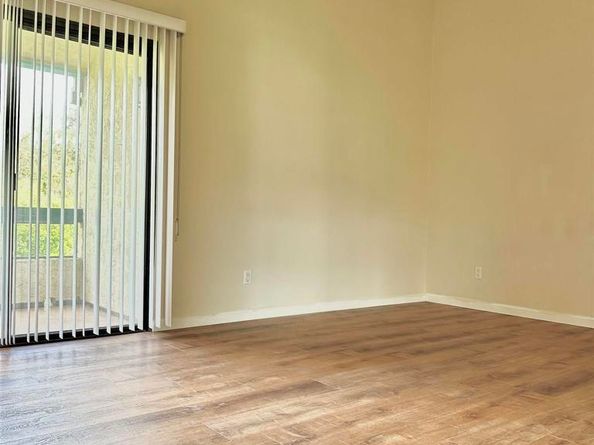 11255 Tierrasanta Blvd 118, San Diego CA 92124