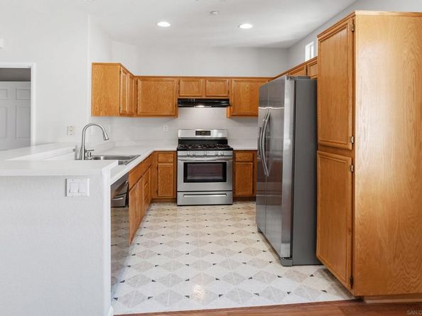 6154 Citracado Circle, Carlsbad CA 92009