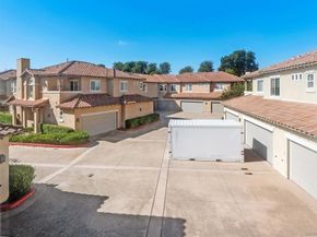 6154 Citracado Circle, Carlsbad CA 92009