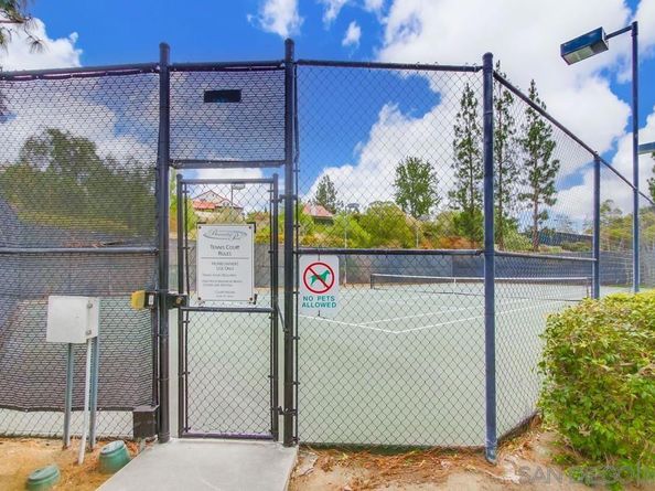 11825 Caminito Ronaldo 119, San Diego CA 92128