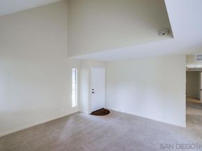 11825 Caminito Ronaldo 119, San Diego CA 92128