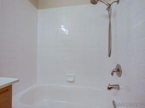 11825 Caminito Ronaldo 119, San Diego CA 92128