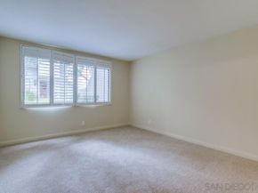 11825 Caminito Ronaldo 119, San Diego CA 92128