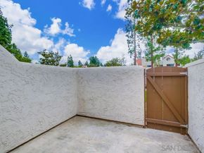 11825 Caminito Ronaldo 119, San Diego CA 92128