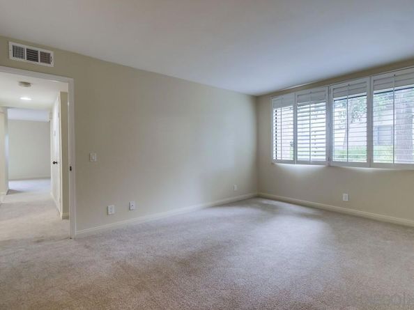 11825 Caminito Ronaldo 119, San Diego CA 92128
