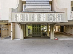 2510 Torrey Pines 415, La Jolla CA 92037