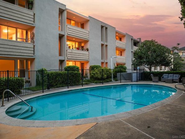 2510 Torrey Pines 415, La Jolla CA 92037