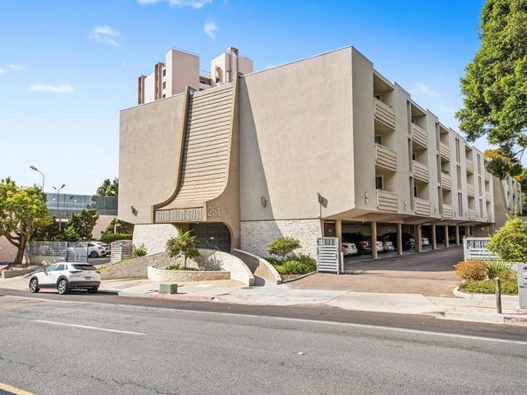 2510 Torrey Pines 415, La Jolla CA 92037
