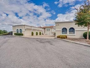 1690 Via Inspirar, San Marcos CA 92078