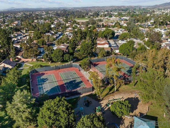 10617 Escobar Dr, San Diego CA 92124