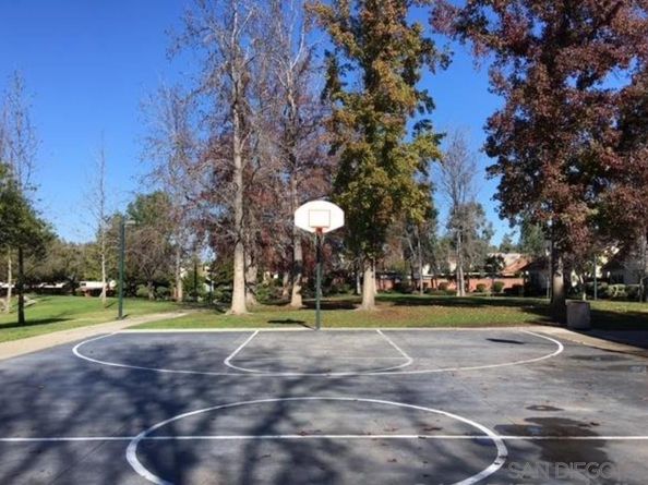 10617 Escobar Dr, San Diego CA 92124