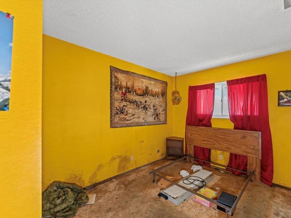 366 Lausanne Dr, San Diego CA 92114