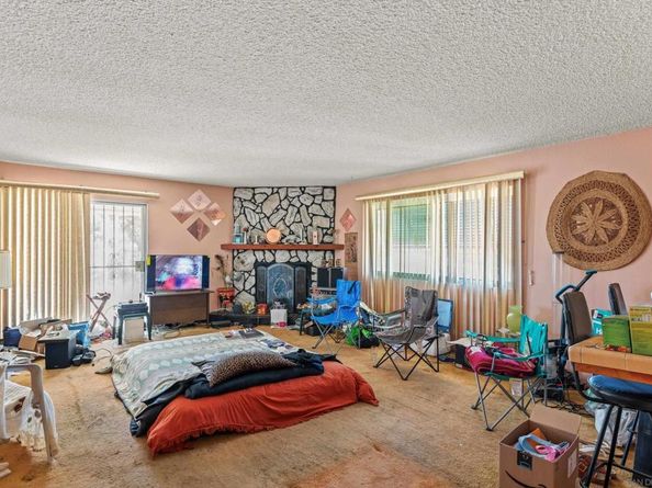 366 Lausanne Dr, San Diego CA 92114