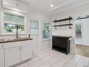 9130 Shirley Dr, La Mesa CA 91941