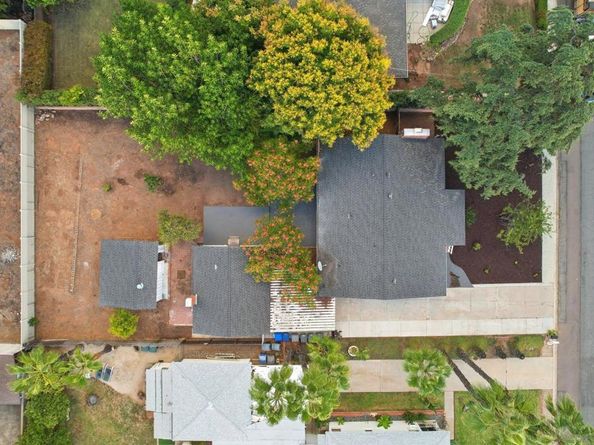 9130 Shirley Dr, La Mesa CA 91941
