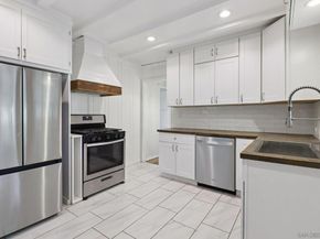 9130 Shirley Dr, La Mesa CA 91941