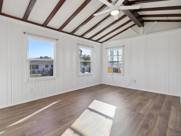 9130 Shirley Dr, La Mesa CA 91941