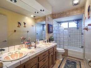 2848 Sunset Hills, Escondido CA 92025