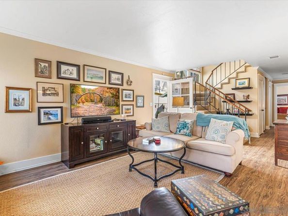 1064 Isabella Ave, Coronado CA 92118