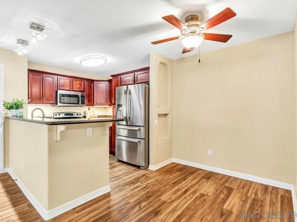 5402 Balboa Arms Dr 345, San Diego CA 92117