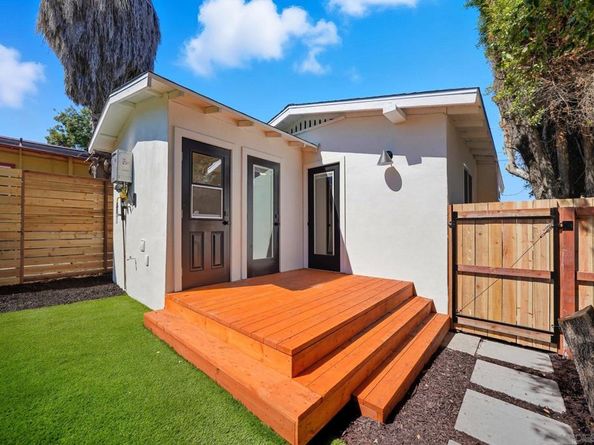 3621 Collier Ave., San Diego CA 92116