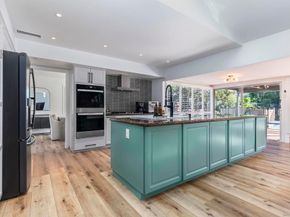 6641 Murray Park Dr, San Diego CA 92120