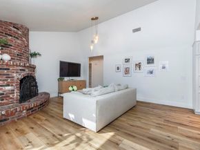 6641 Murray Park Dr, San Diego CA 92120