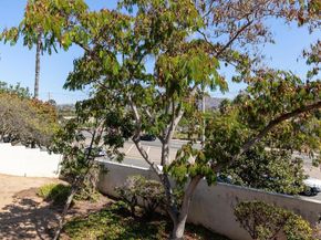 12039 Calle De Leon Drive 24, El Cajon CA 92019