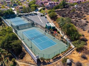 12039 Calle De Leon Drive 24, El Cajon CA 92019