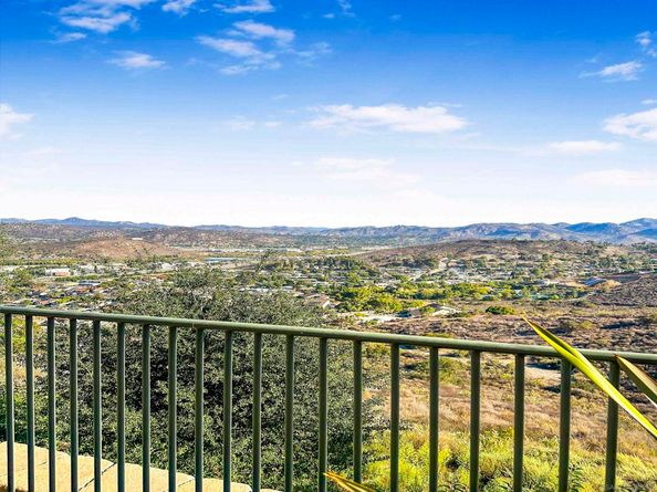 1507 Calabria St, Santee CA 92071