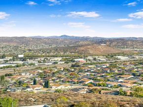 1507 Calabria St, Santee CA 92071