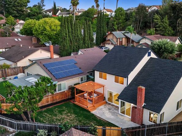 9562 Benavente St, San Diego CA 92129