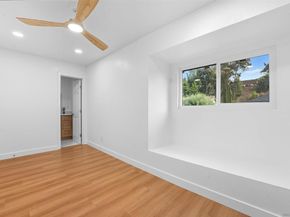 9562 Benavente St, San Diego CA 92129