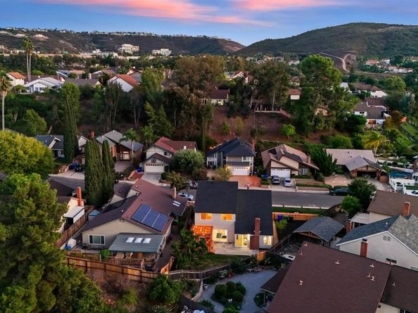 9562 Benavente St, San Diego CA 92129