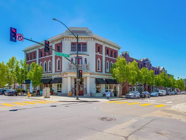 1184 Highbluff Ave, San Marcos CA 92078