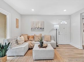 8644 Via Mallorca F, La Jolla CA 92037