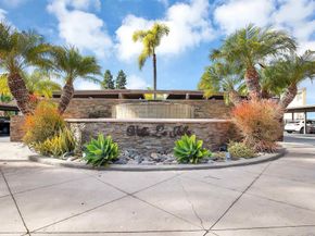 8644 Via Mallorca F, La Jolla CA 92037