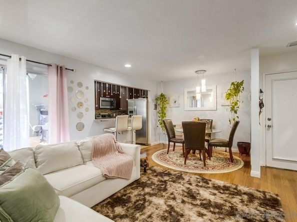 8015 Caminito De Pizza B, San Diego CA 92108